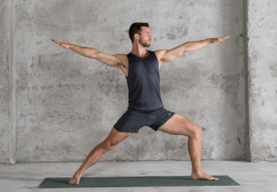 Confira 3 benefícios do Yoga para a saúde masculina