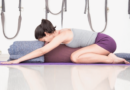 Posições de yoga para cólica: veja 4 opções que aliviam as dores